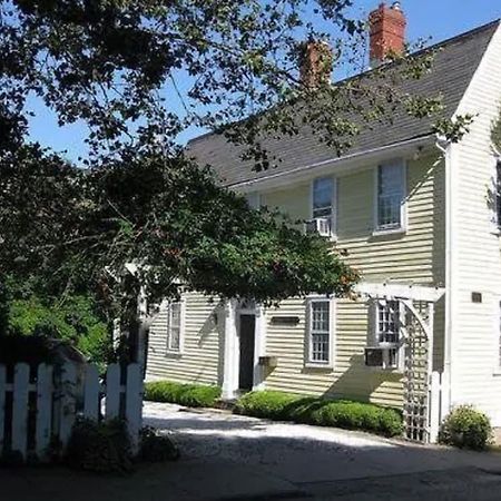ניופורט Admiral Farragut Inn מראה חיצוני תמונה
